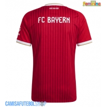 Camisa de time de futebol Bayern Munich Replicas 1º Equipamento Feminina 2026-27 Manga Curta